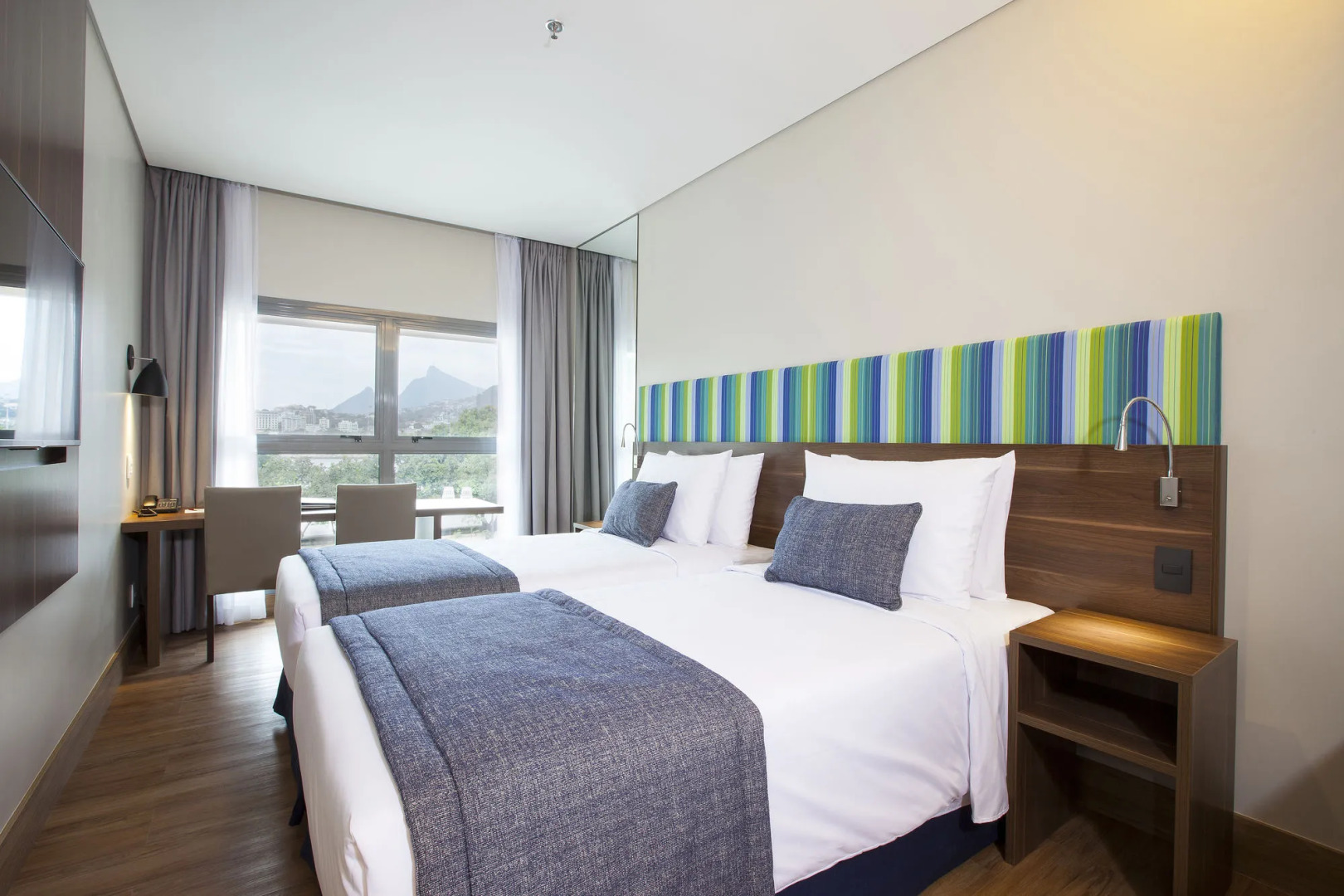 Prodigy Santos Dumont by Wish