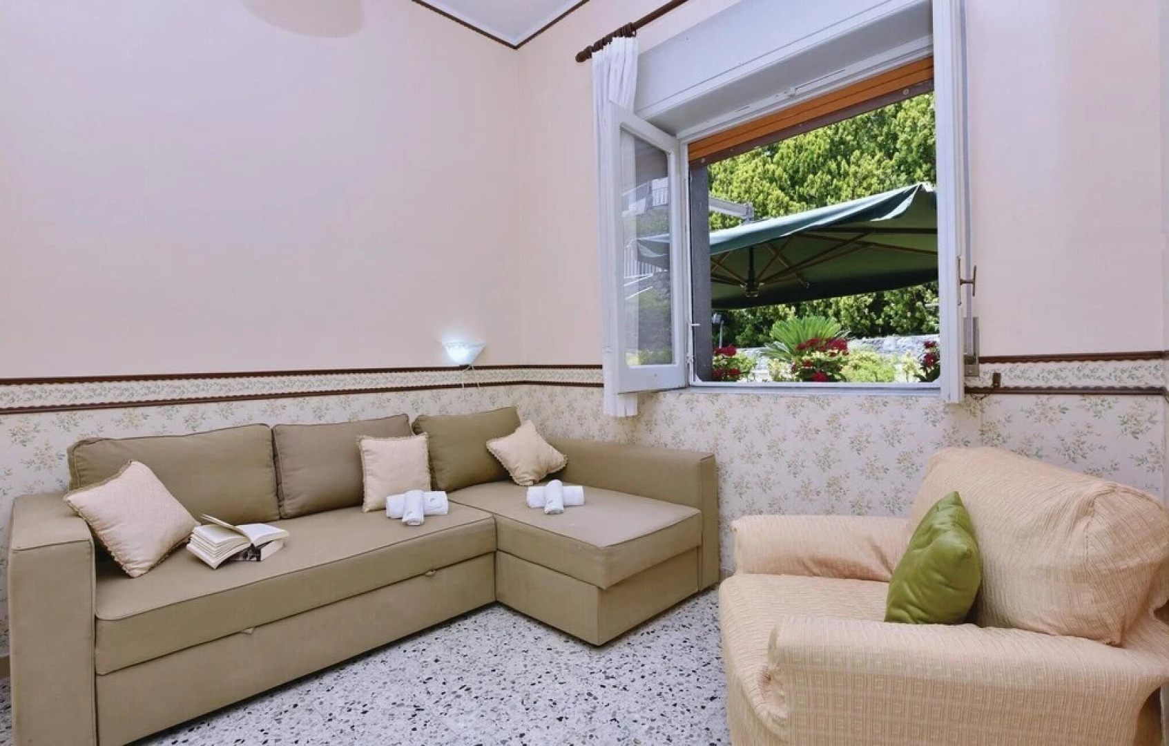 Beautiful Home in S. Giovanni a Piro SA With 3 Bedrooms, Wifi and Outdoor Swimming Pool