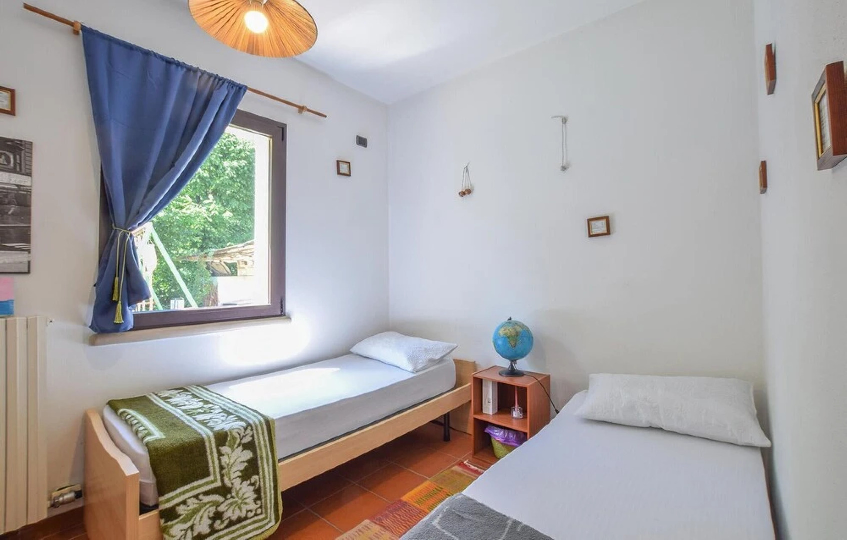 Stunning Home in Caprino Veronese With Wifi and 4 Bedrooms