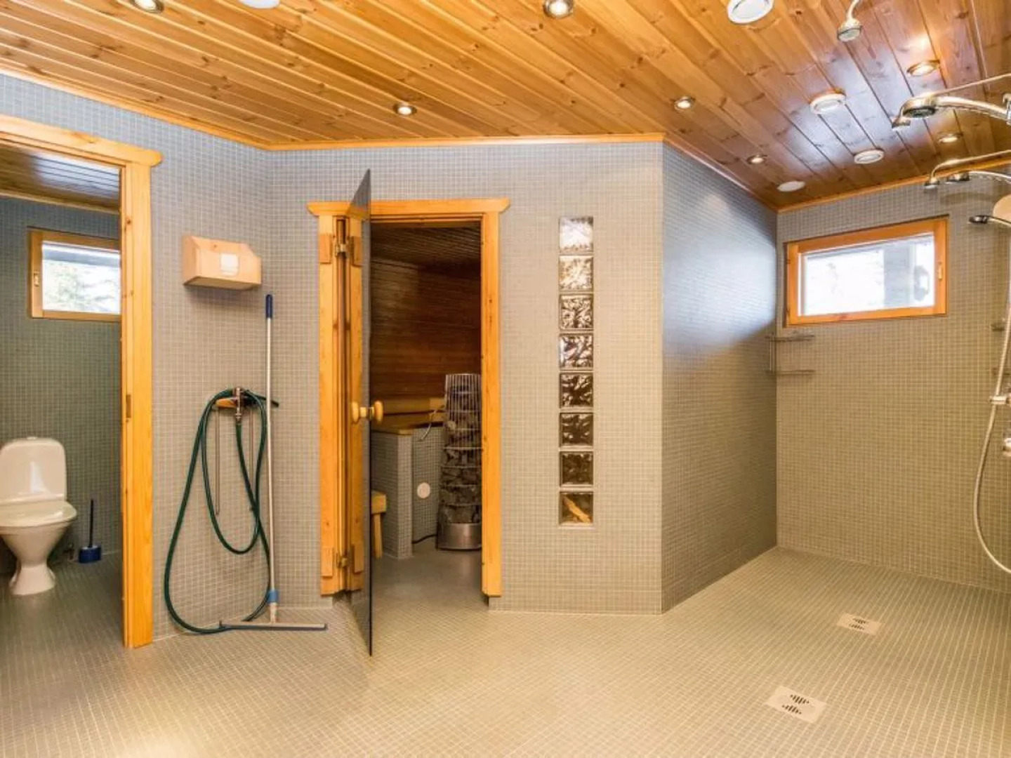 Holiday Home Villa hukka