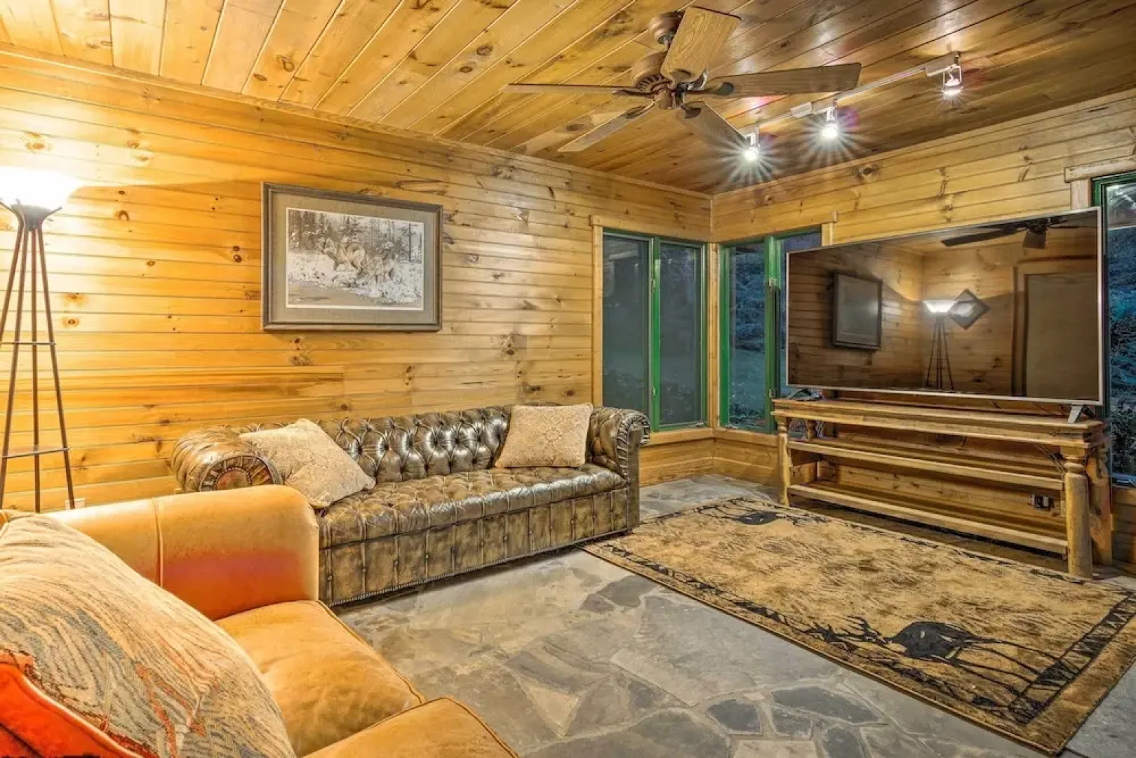 River Access + Mtn Views: Cullowhee Lodge!