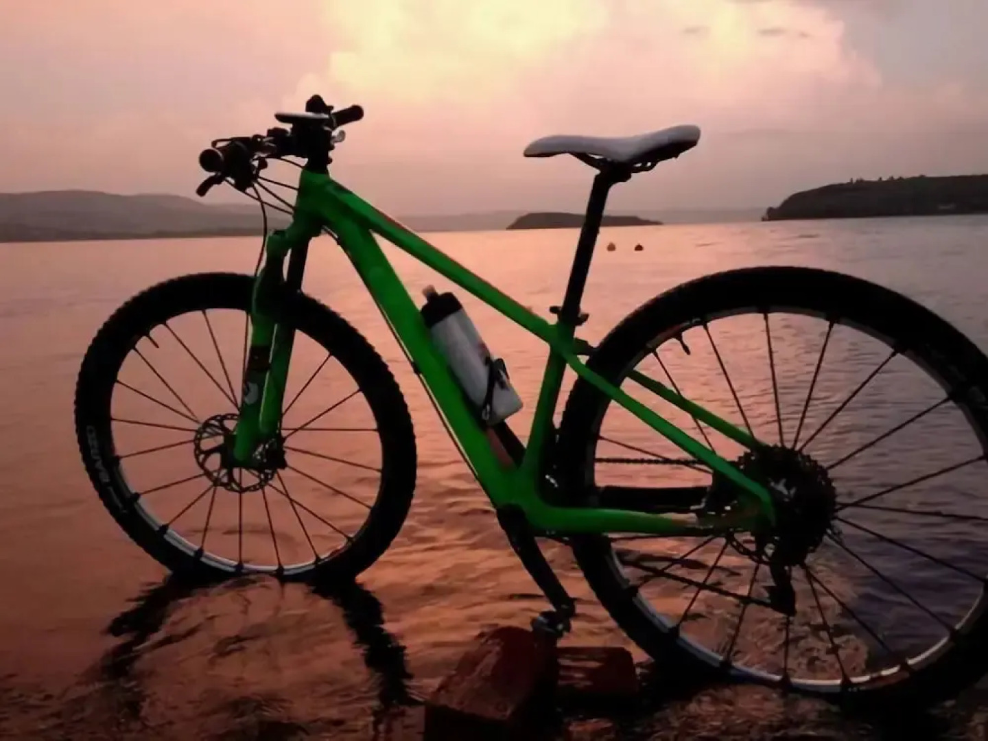 Well-kept Chalet With Covered Veranda on Lake Trasimeno