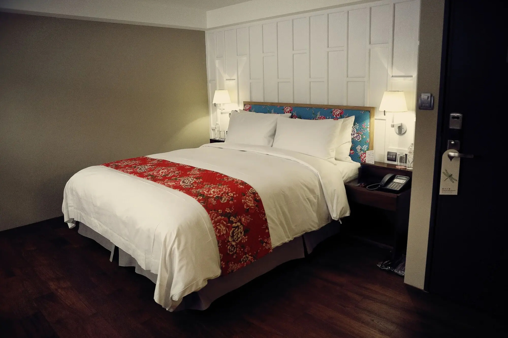 Red Dot Hotel