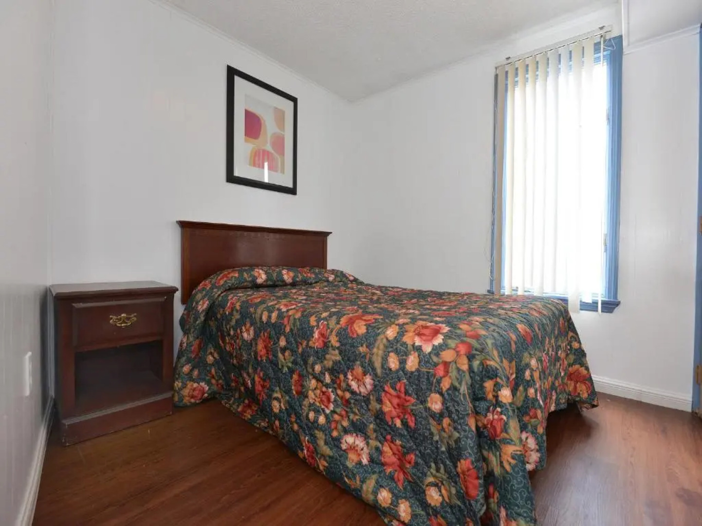 Shore Beach Houses - 52 - 402 Porter Avenue