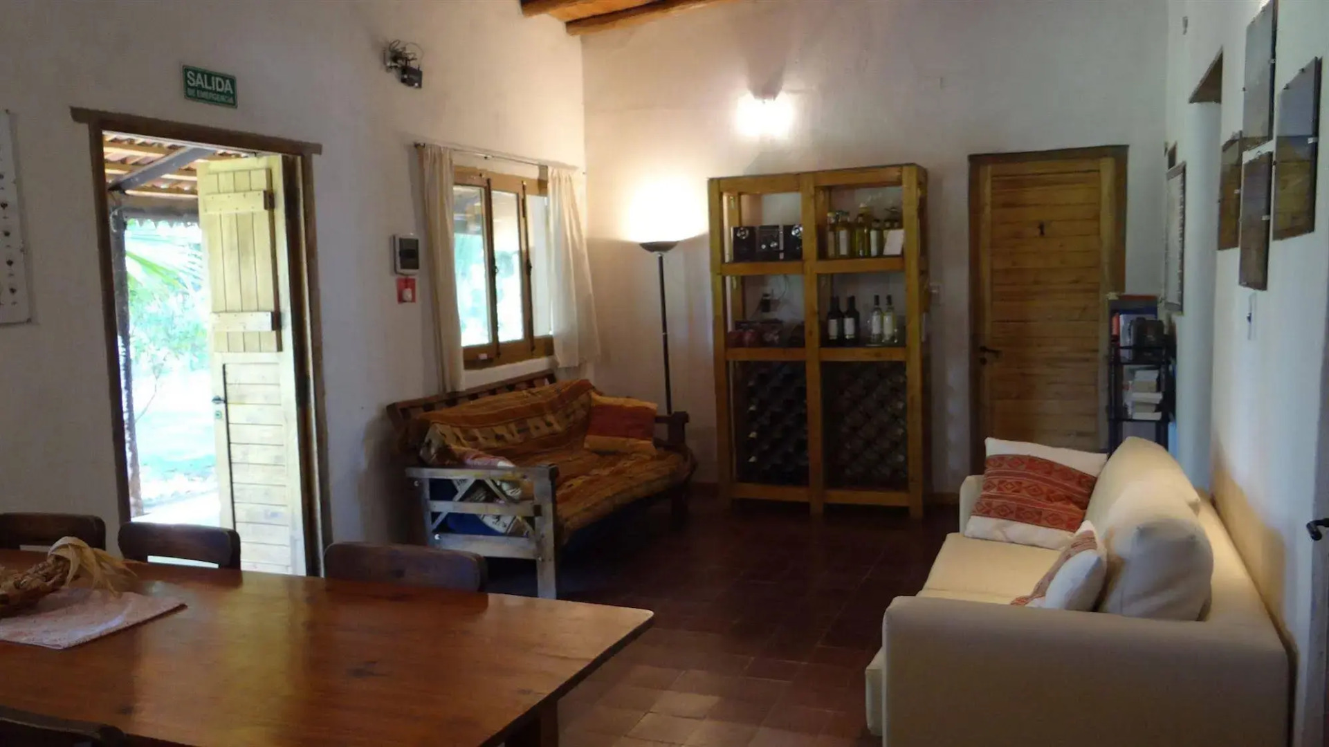 Posada Cavieres Wine Farm