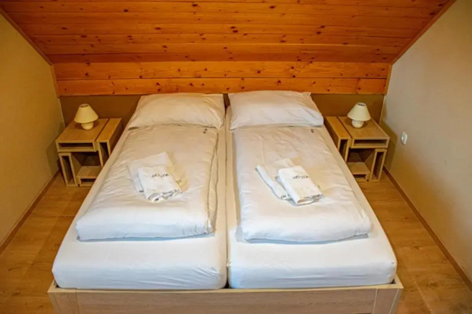 youth hostel arsviva