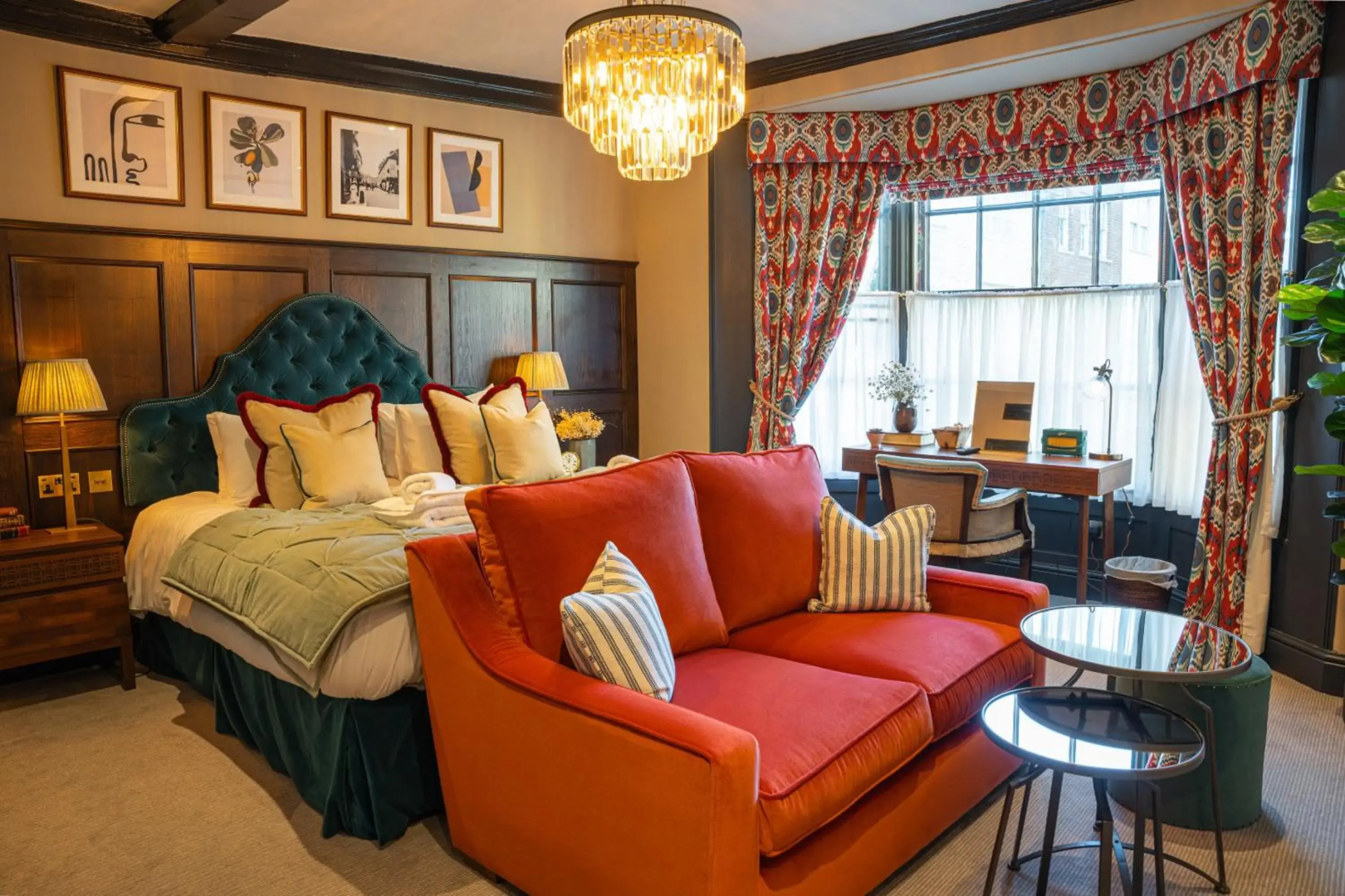 Salisbury Arms Hotel