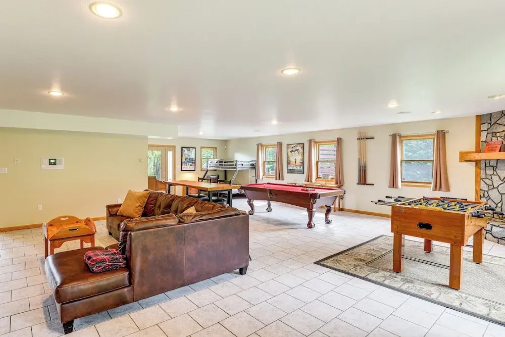 Mtn Views & Hot Tub: 6-acre Blue Ridge Retreat!