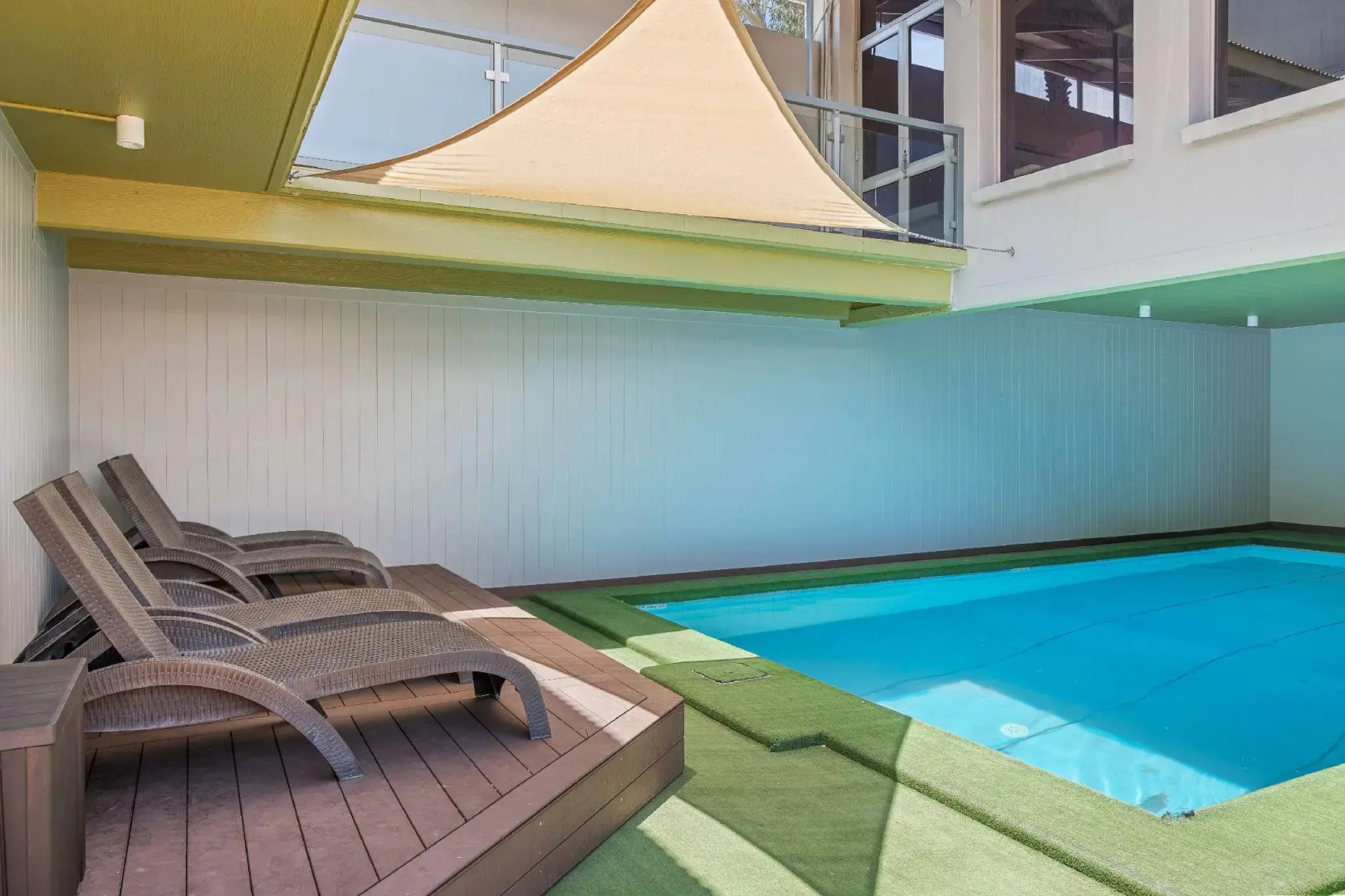 Stay at Alice Springs Hotel