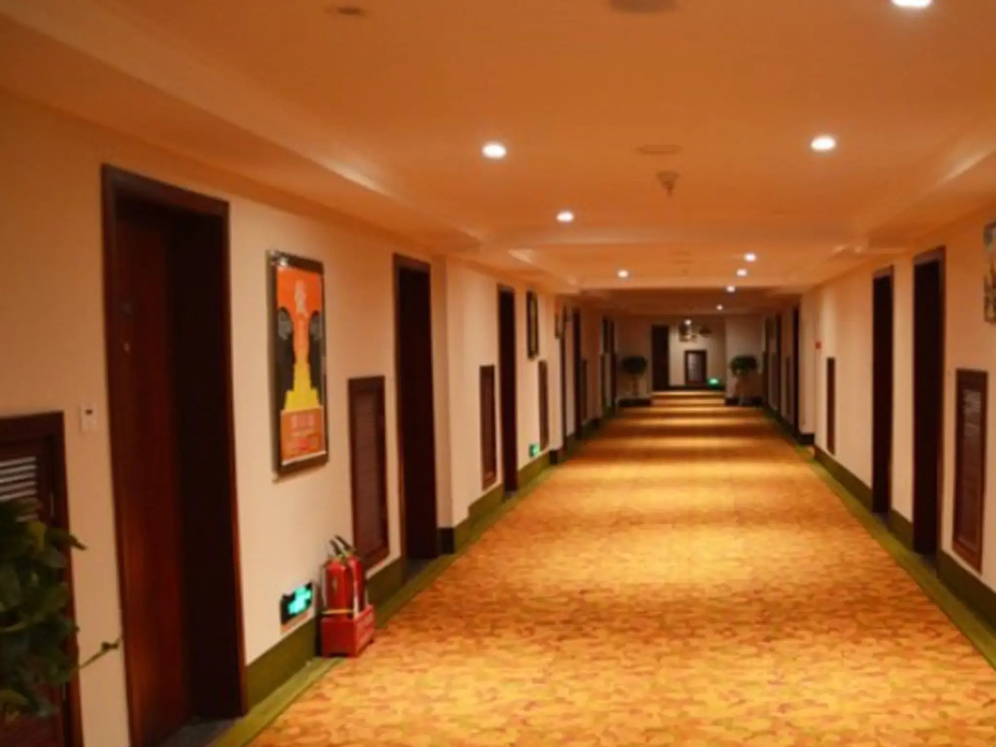GreenTree Inn ChangZhi Bus Passenger Station XiHuan Road Business Hotel