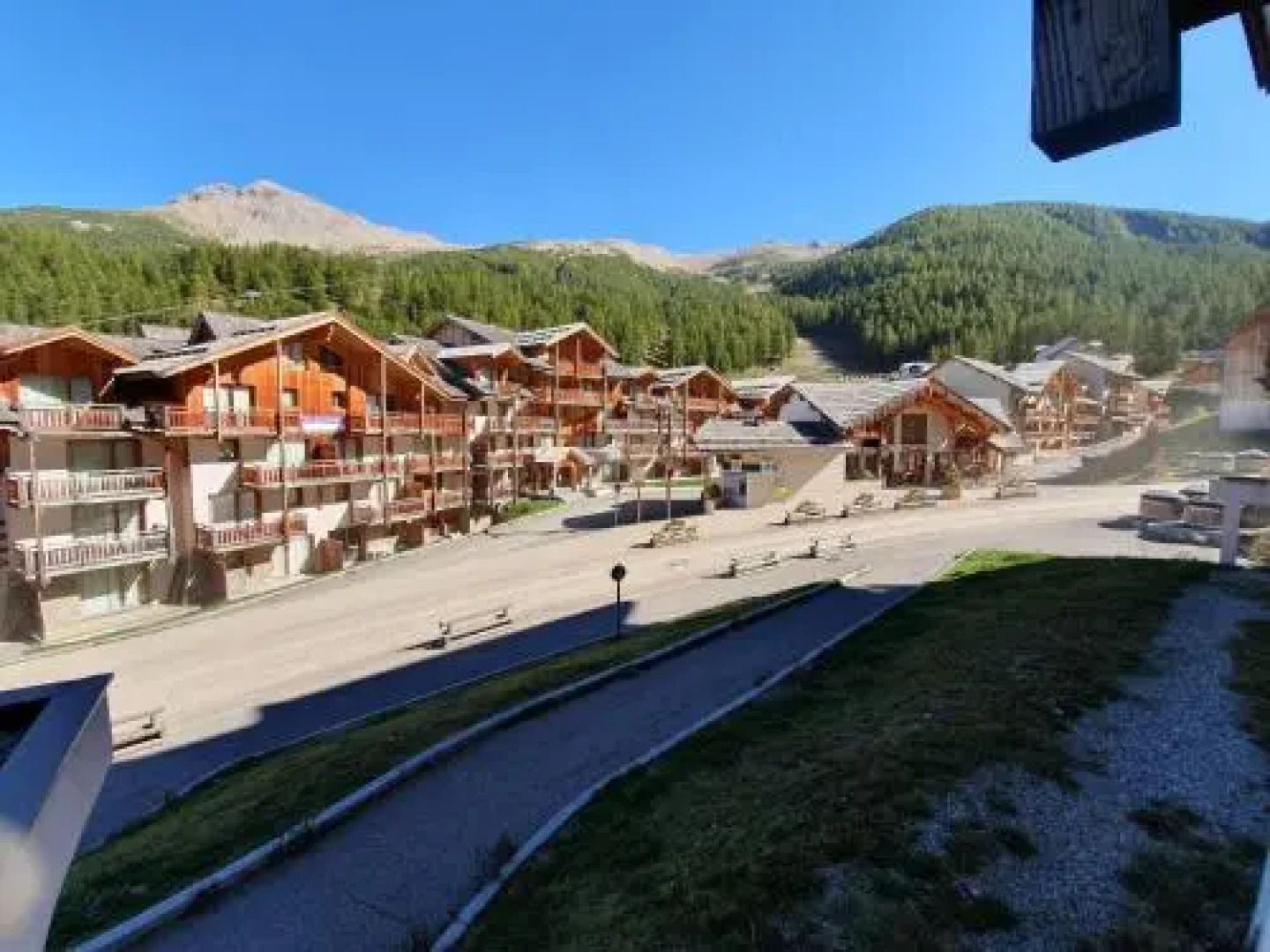 Ecrin Des Orres Confort By Infini M