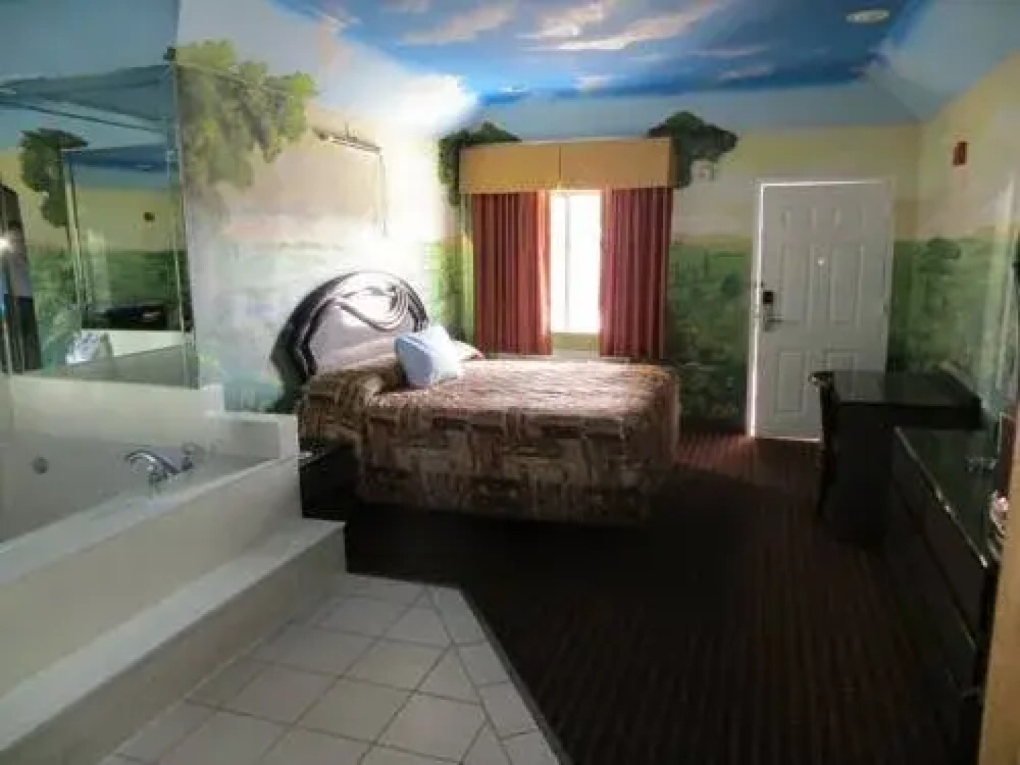 Airport Palace Inn Spencer Hwy