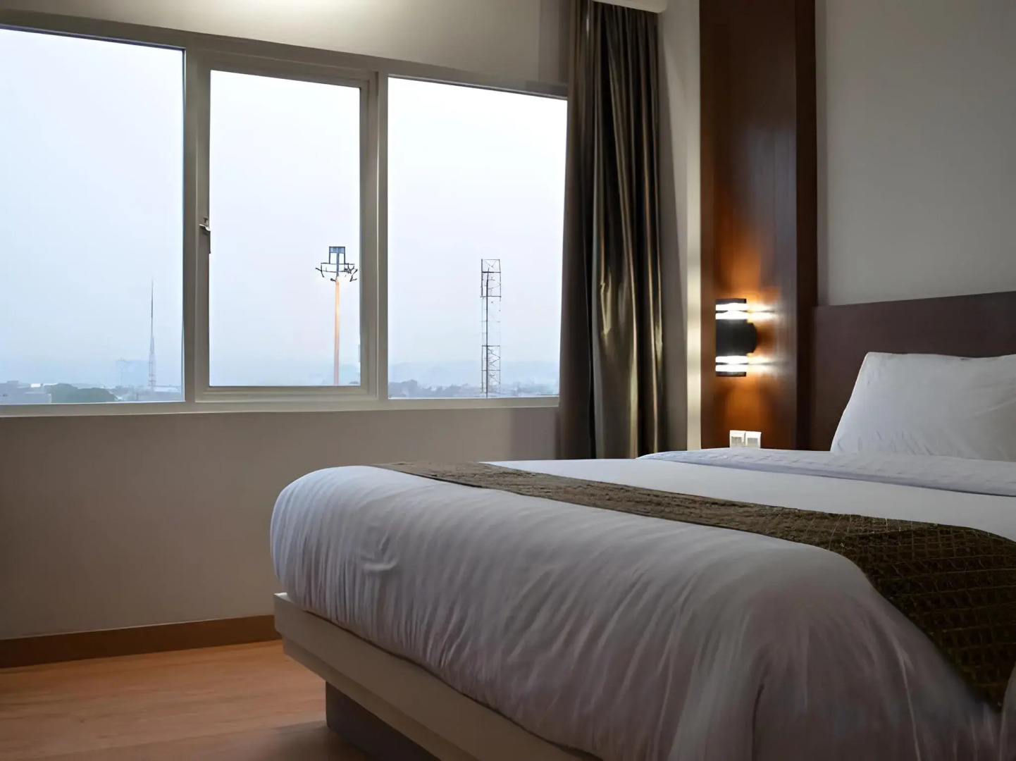 Horison Kota Lama Semarang