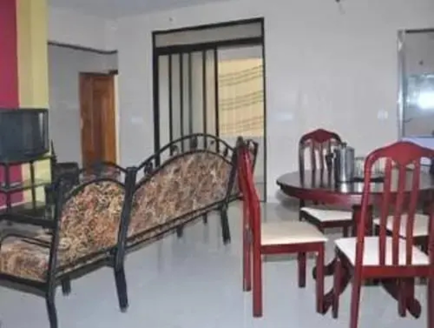 Windsor Service Apartment