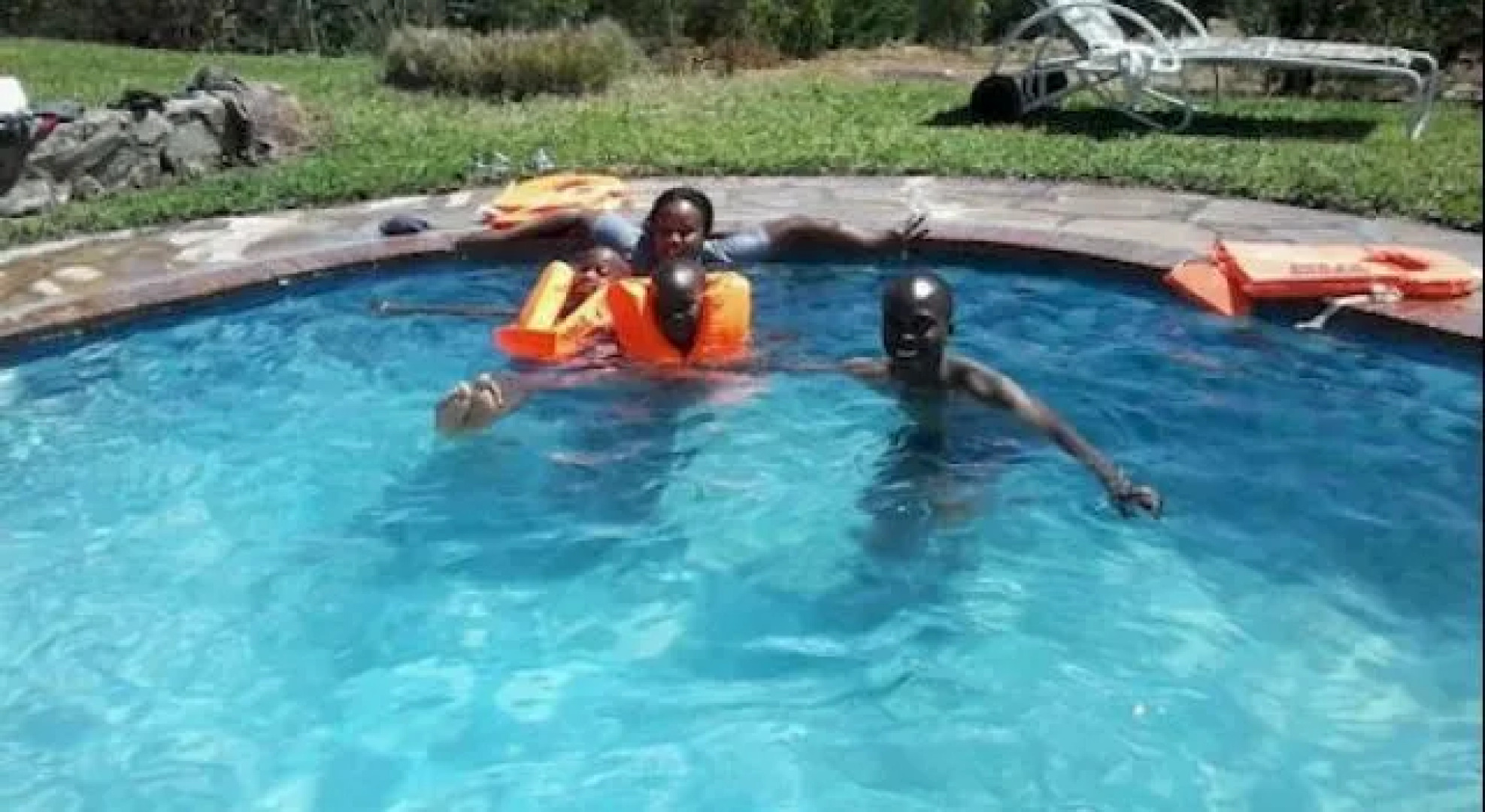 Zimre Lodge and Houseboats