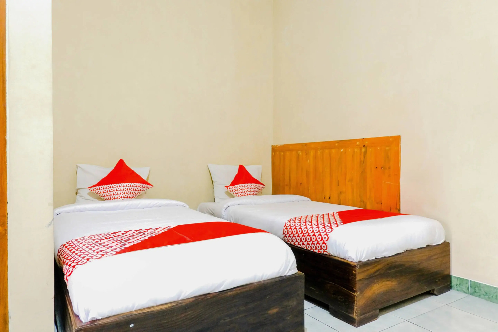 OYO 2643 Hotel Graha Prima