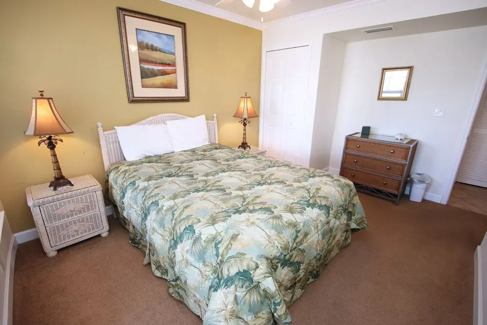 Barefoot Beach Resort 217E Apartment