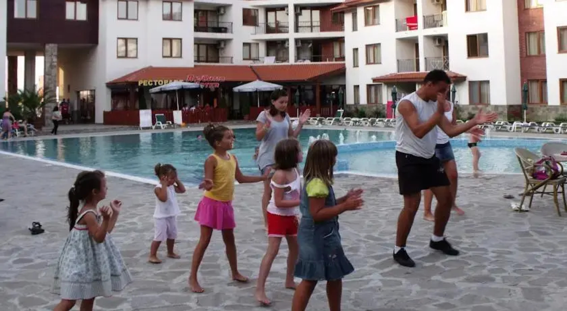 Apolon 3 Spc Apartments