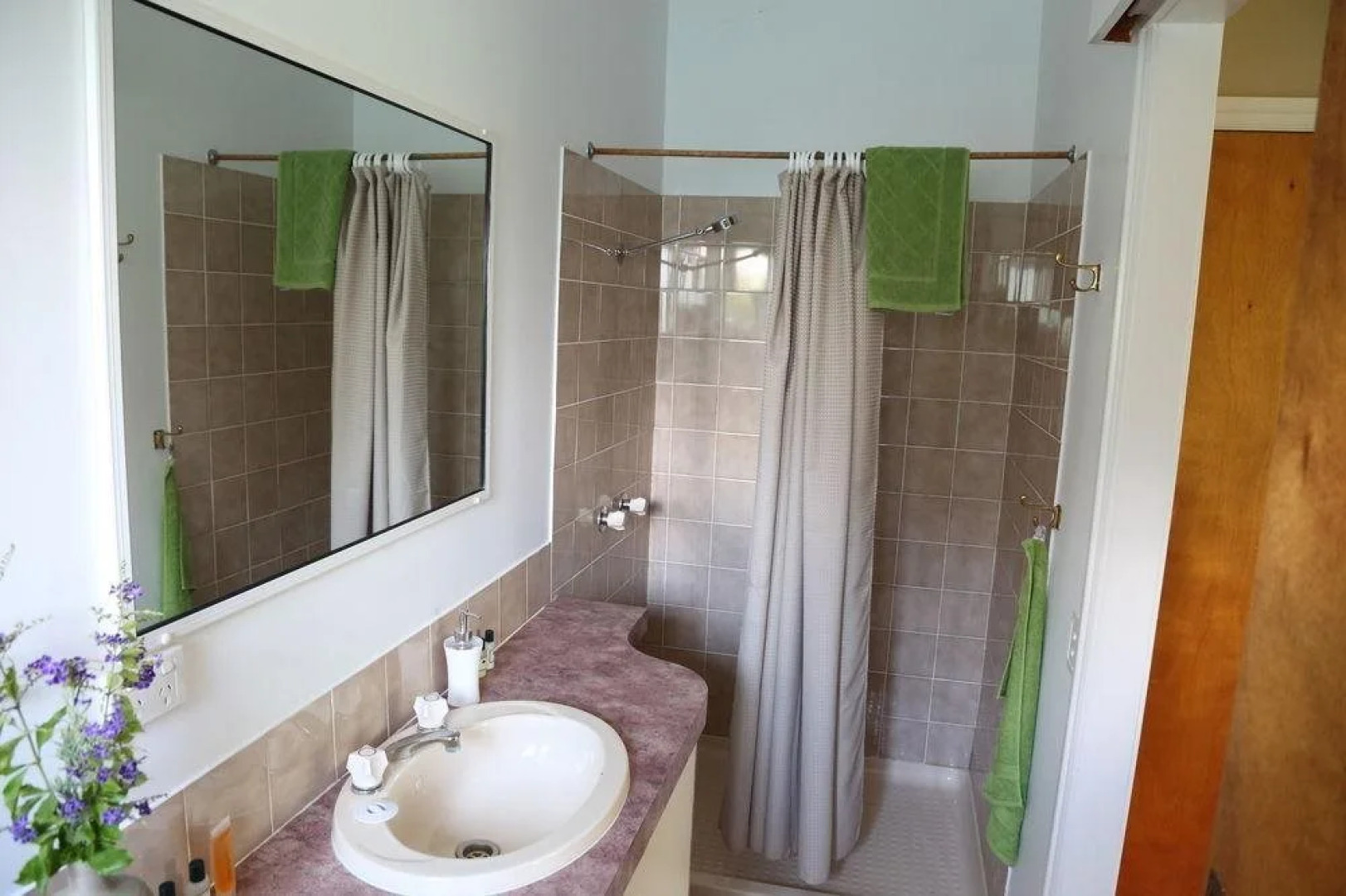 Bridgeman Downs B & B