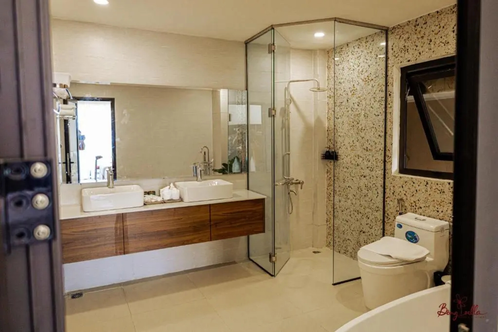 Bong Villa Hotel & Apartment