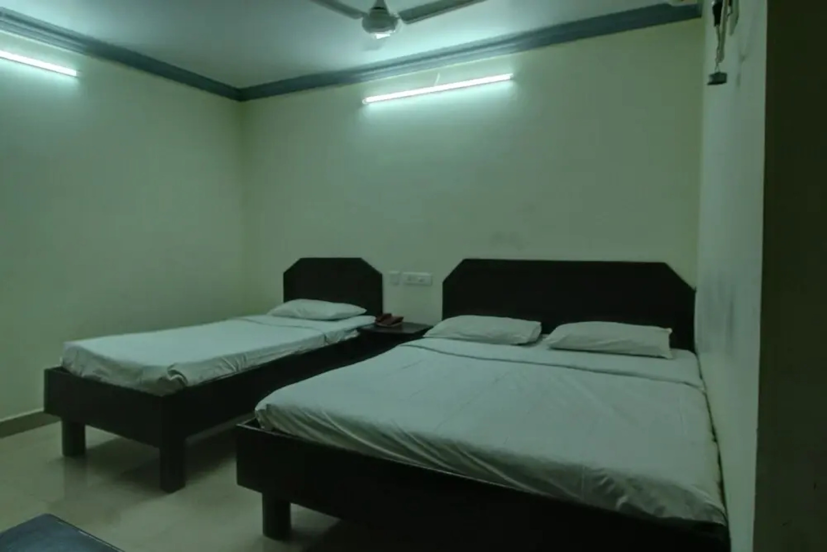 SPOT ON 40168 Vasantham Inn