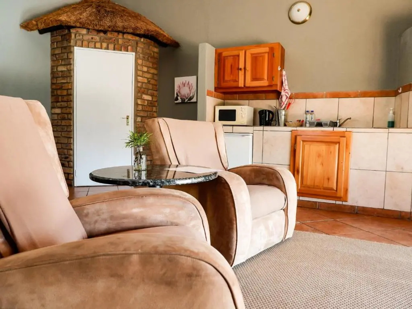 Lions Rock River Lodge