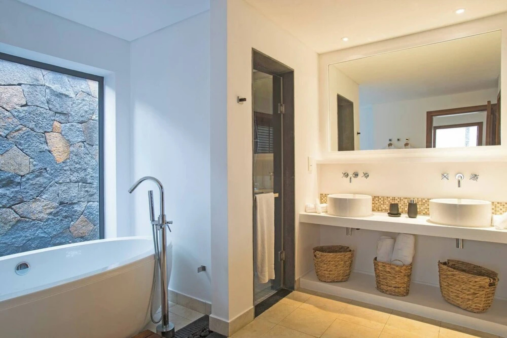 5 Bedroom Luxury Villa at Belle Riviere Residence