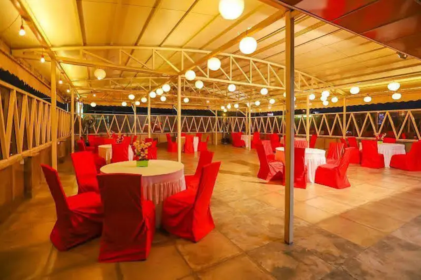 Playotel Inn Sonash Indore