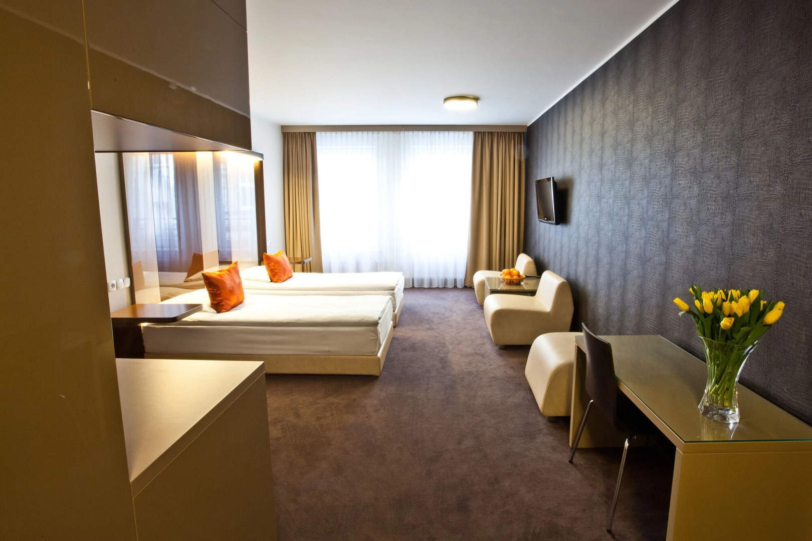 Platinum Apartments Aparthotel