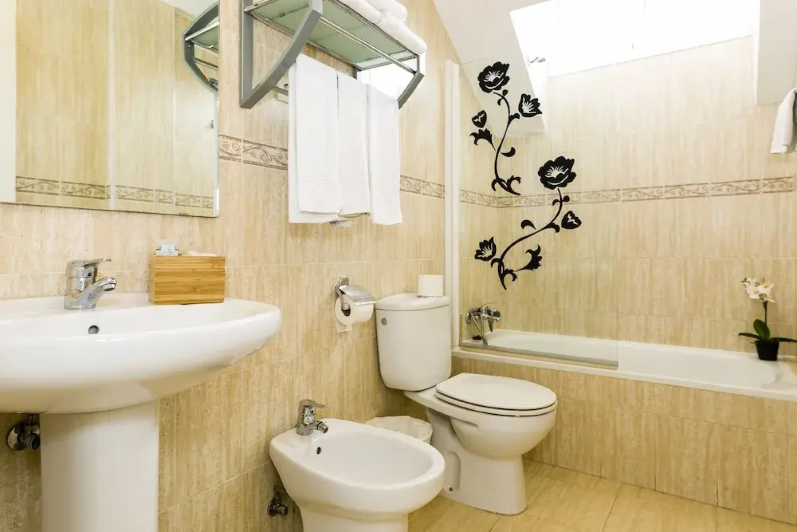 Real del Tivoli Two Rooms and Parking free