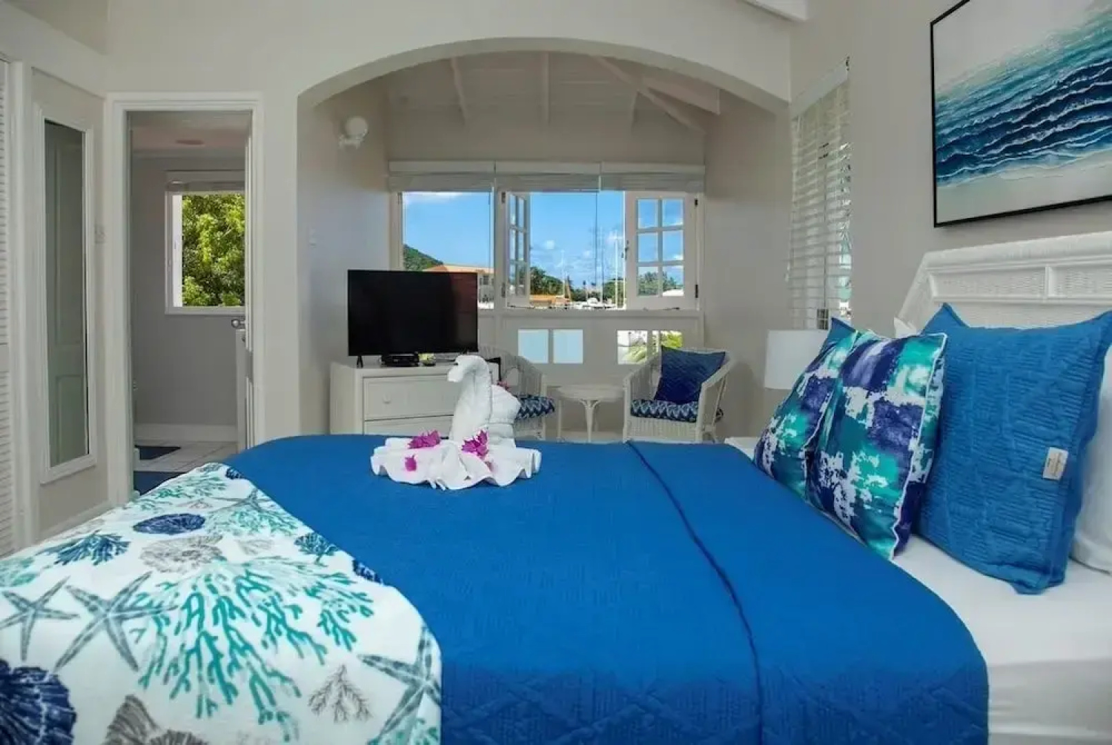 The Anchorage #5 a 2 bedroom Waterfront Condo in Rodney Bay 2 Condo by RedAwning