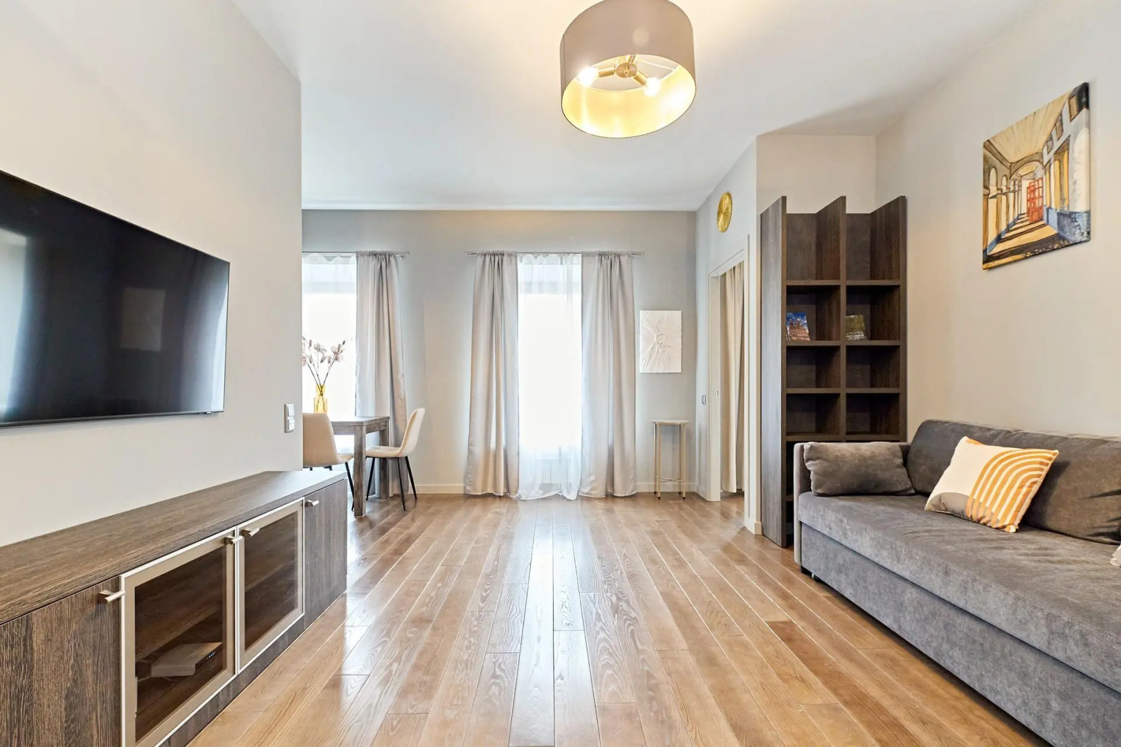 Критик Отдыхает Апартаменты на Итальянской