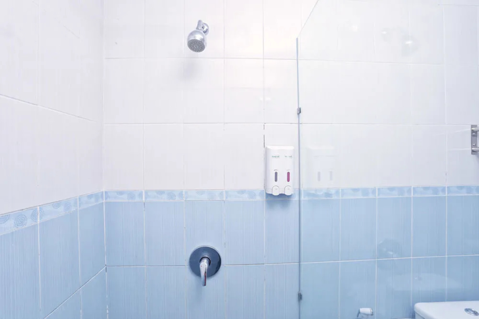 RedDoorz @ Bene Sari Kuta