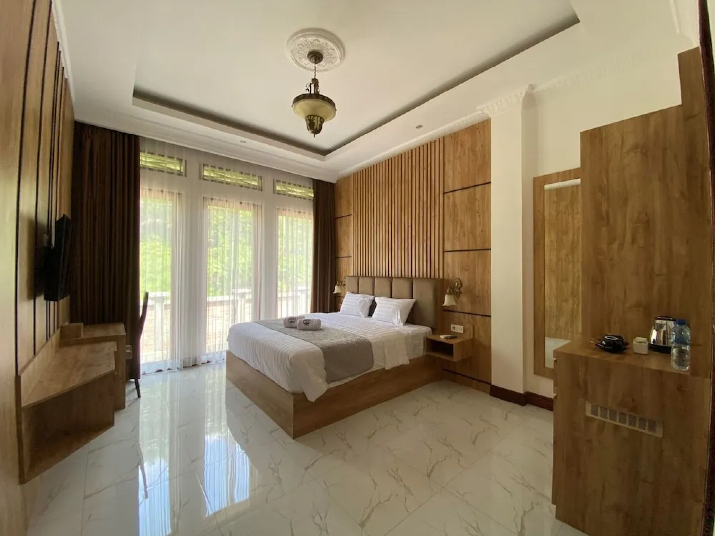 Toba Retreat Mansion And Villas