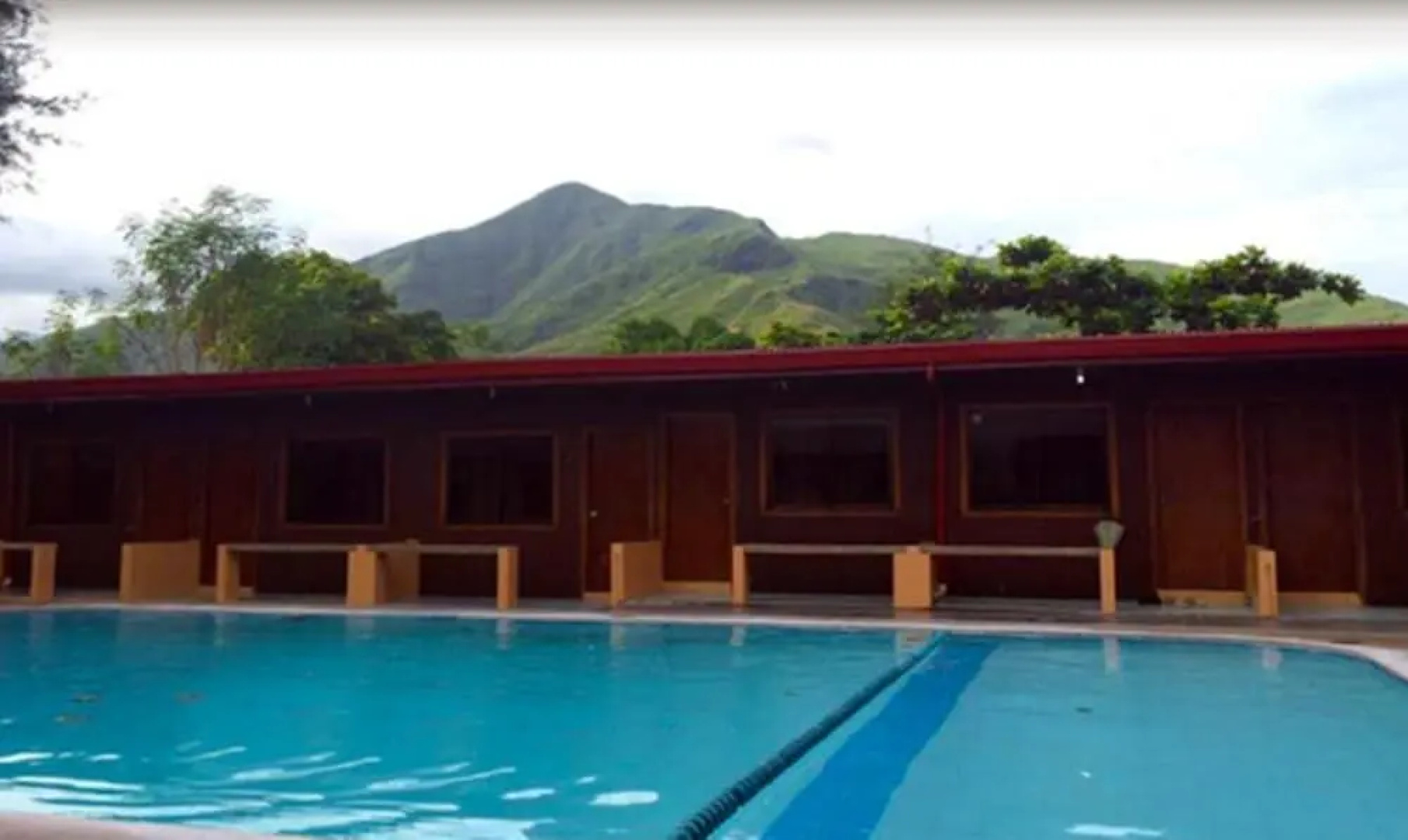 Canoe Beach Resort