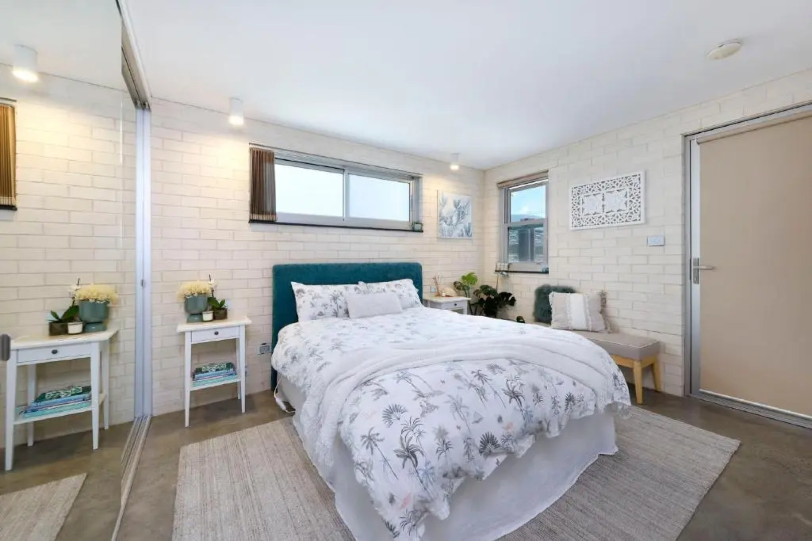 Sandon Point Coastal Abode