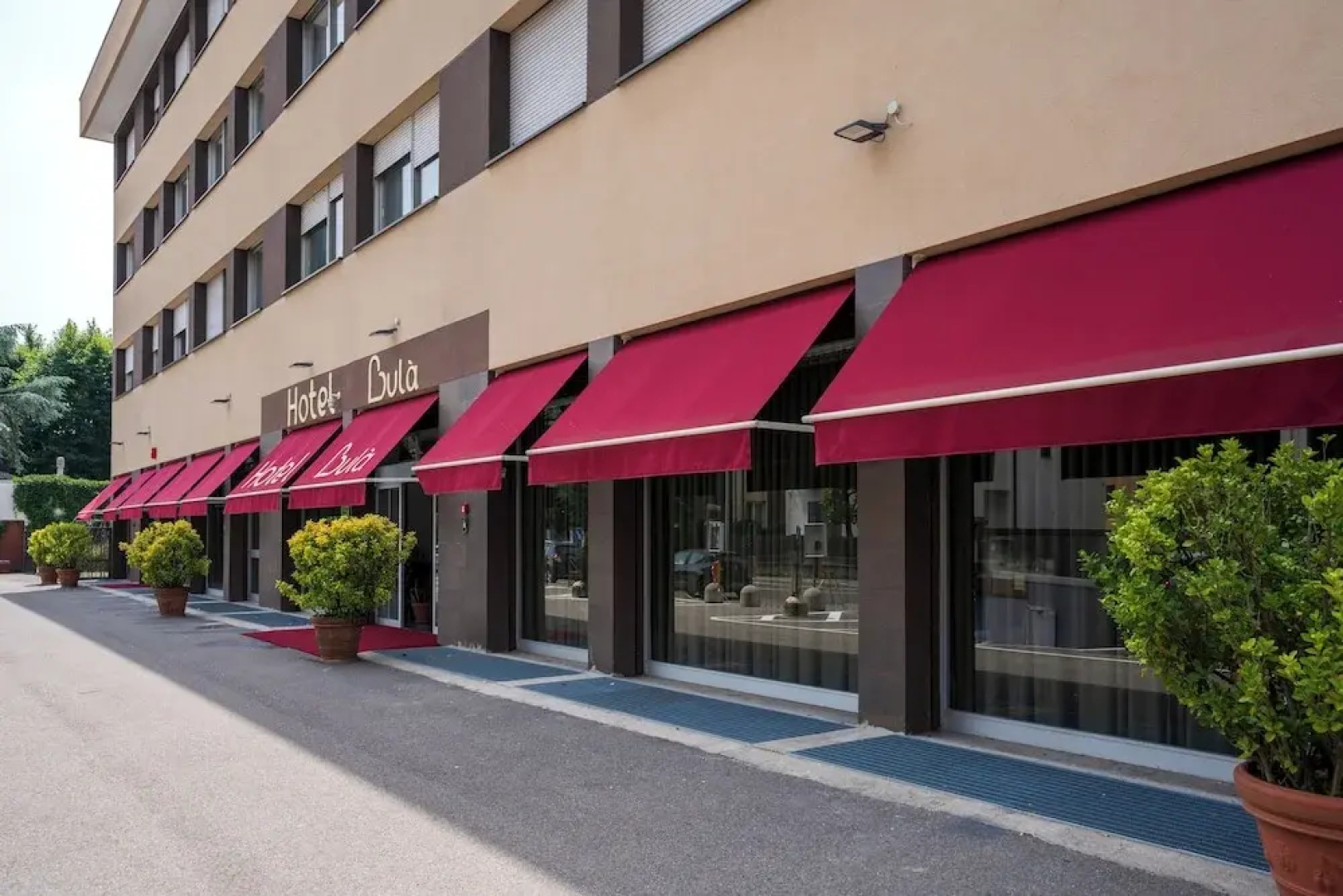 Hotel Bulà