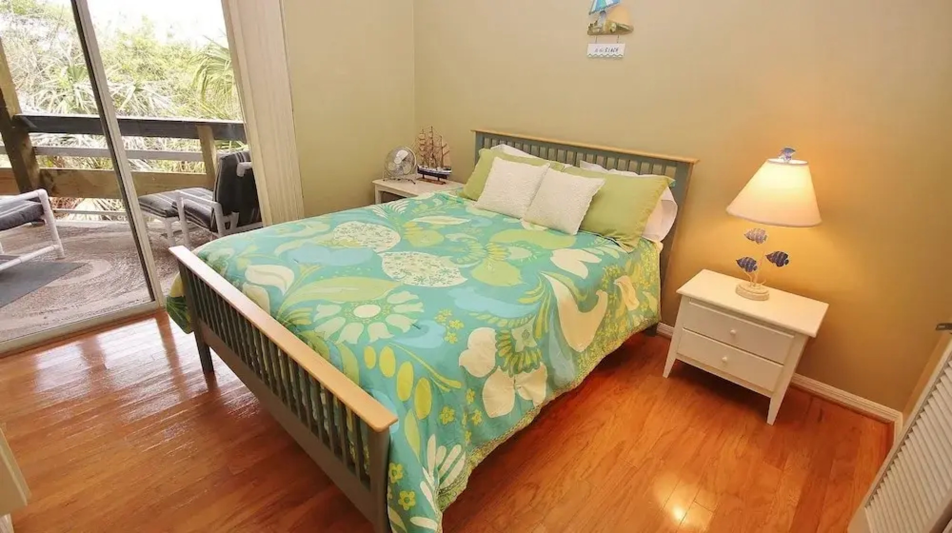 Sea Woods 270 Apartment 3