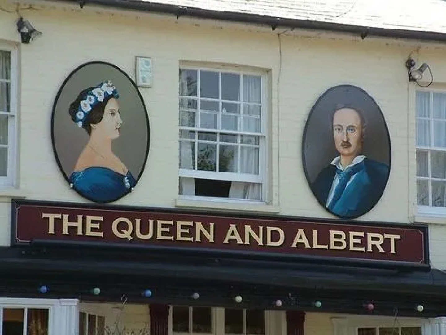 The Queen and Albert