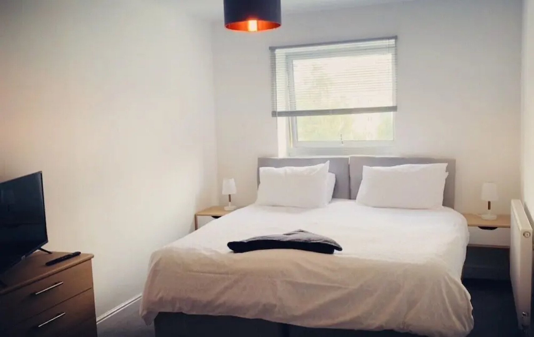 Zebra Serviced Apartments@Cove with FREE Netflix, Parking and Wi-Fi