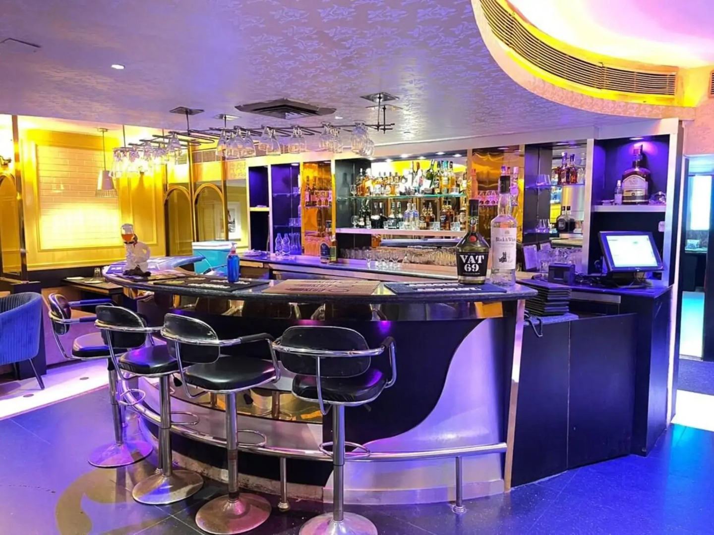 OYO 1922 Hotel Rajmandir