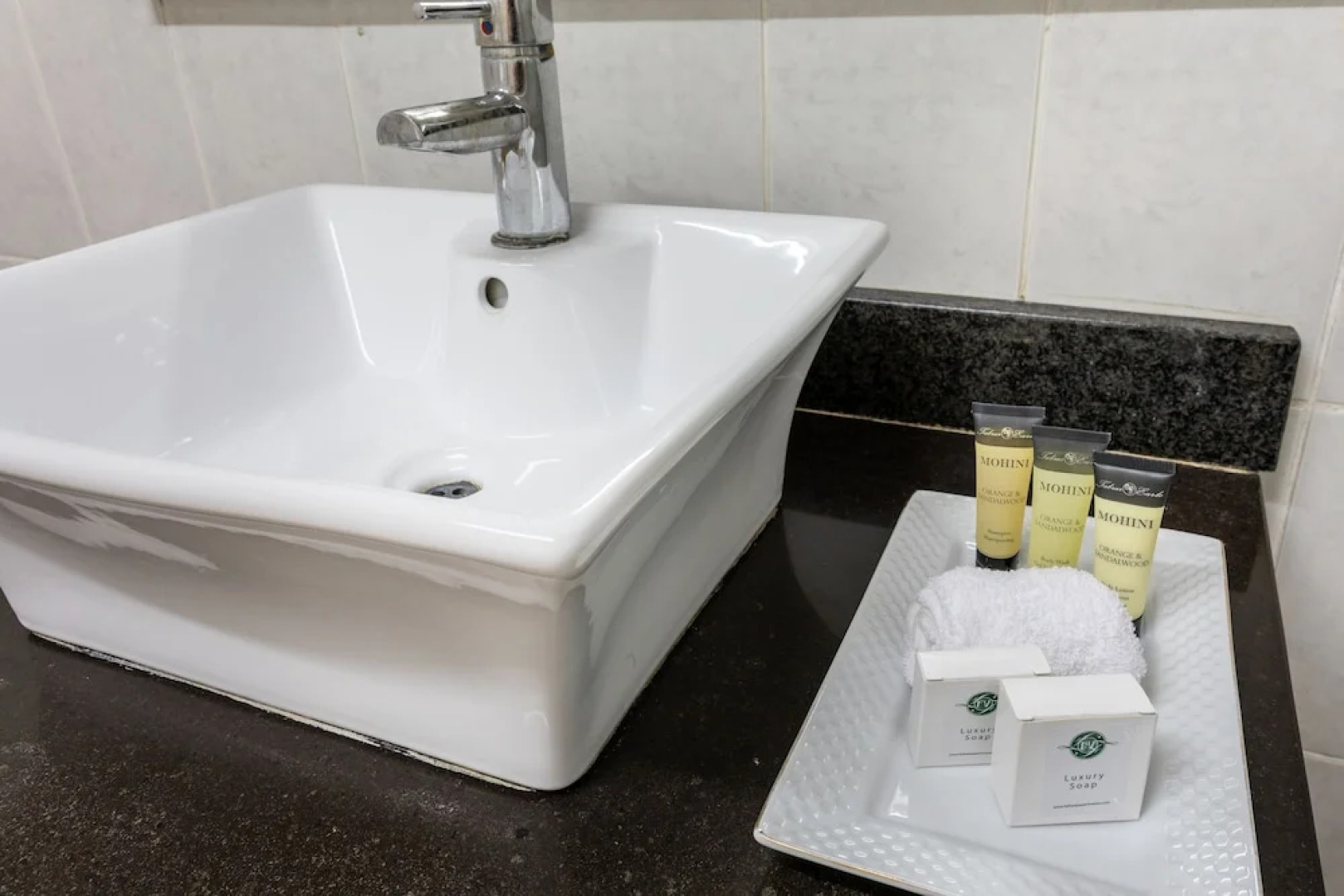 Fallsway Apartments Louden Court