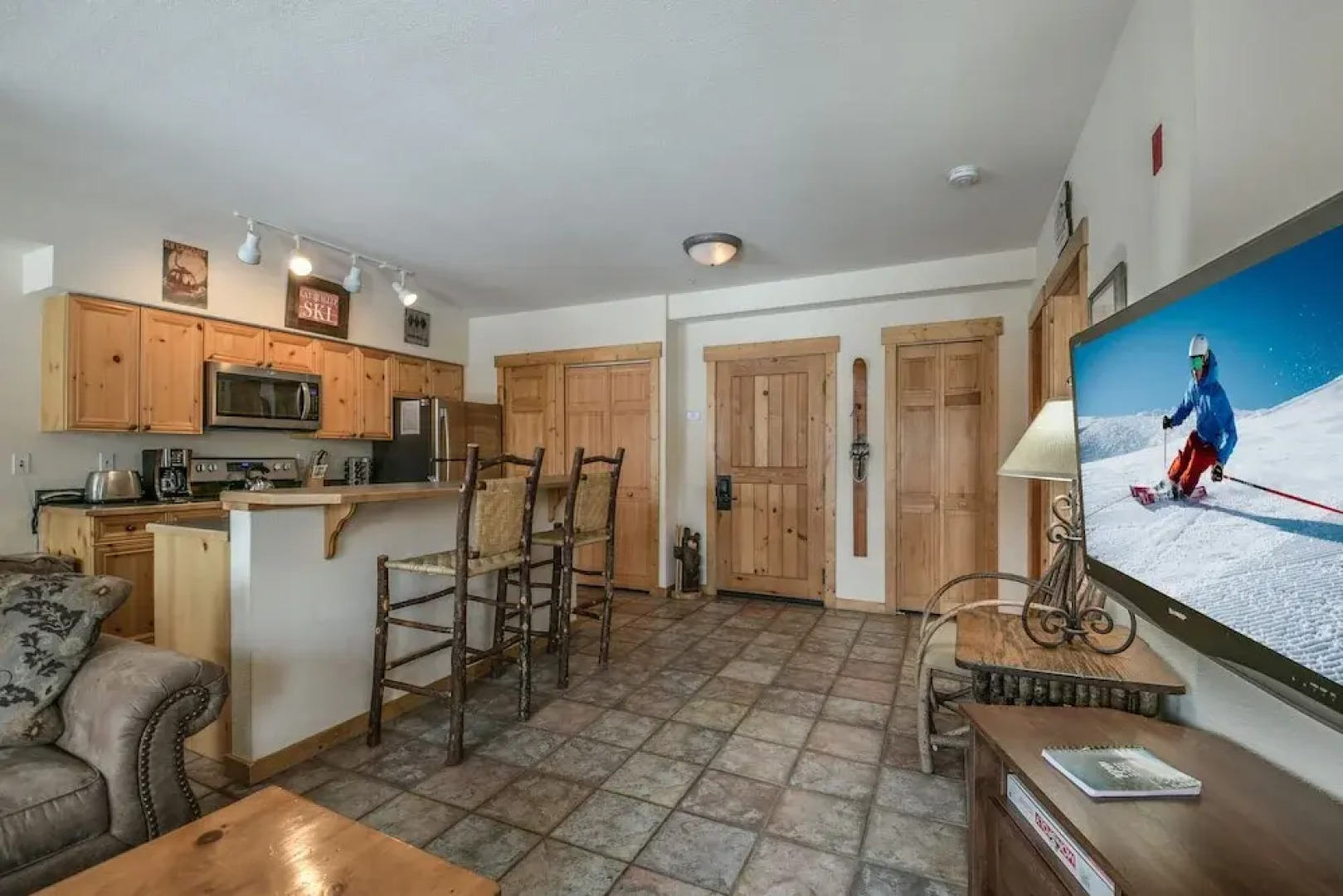 Tenderfoot Lodge 2620