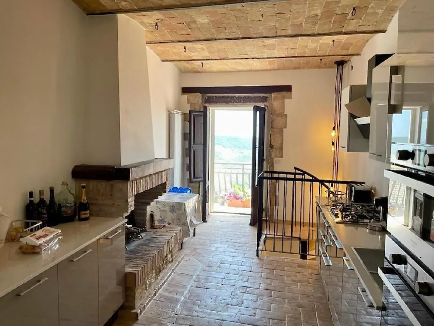 Captivating House in Palmoli Sleeps 2 Plus 2