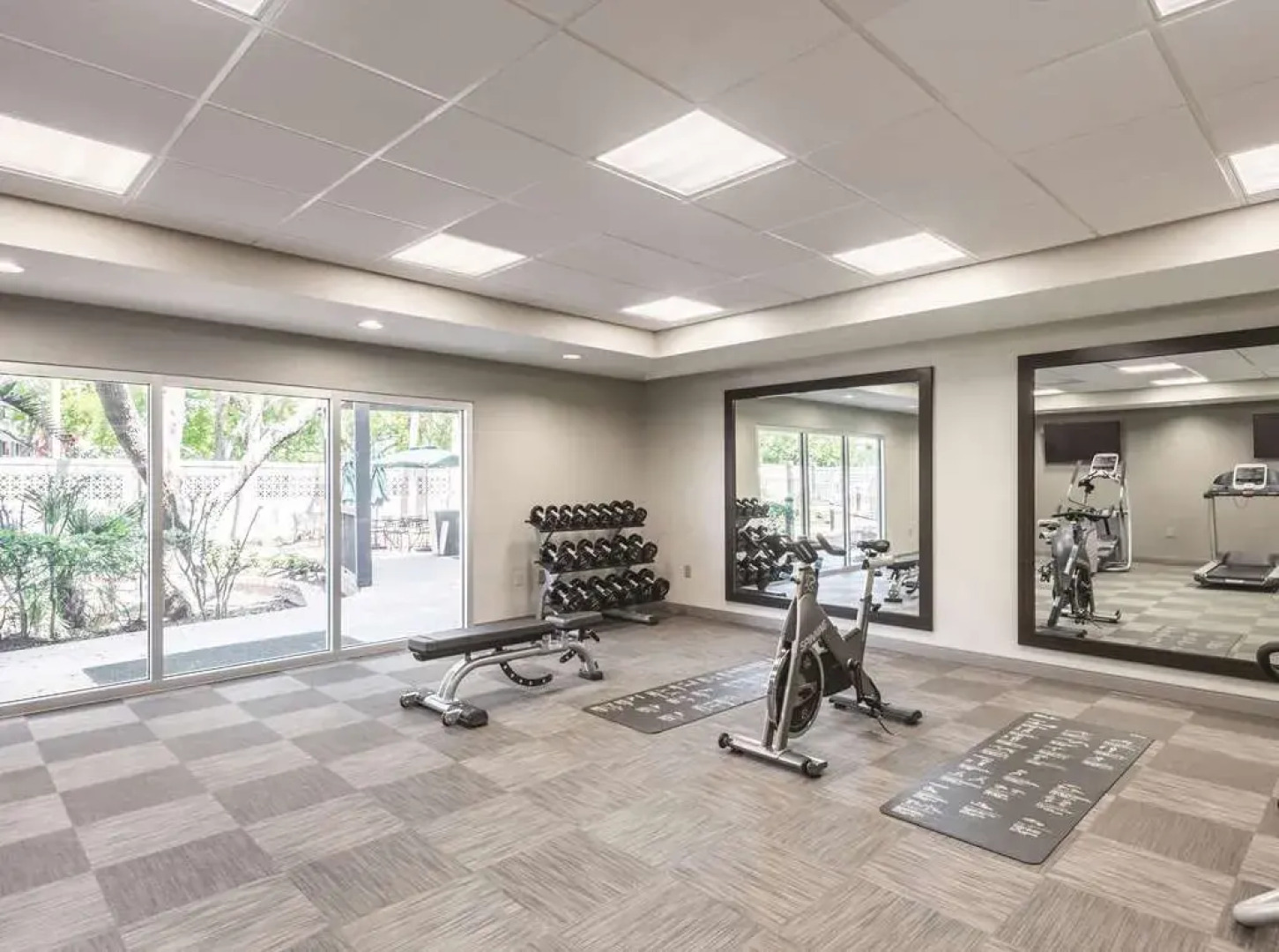 La Quinta Inn & Suites Orlando Lake Mary