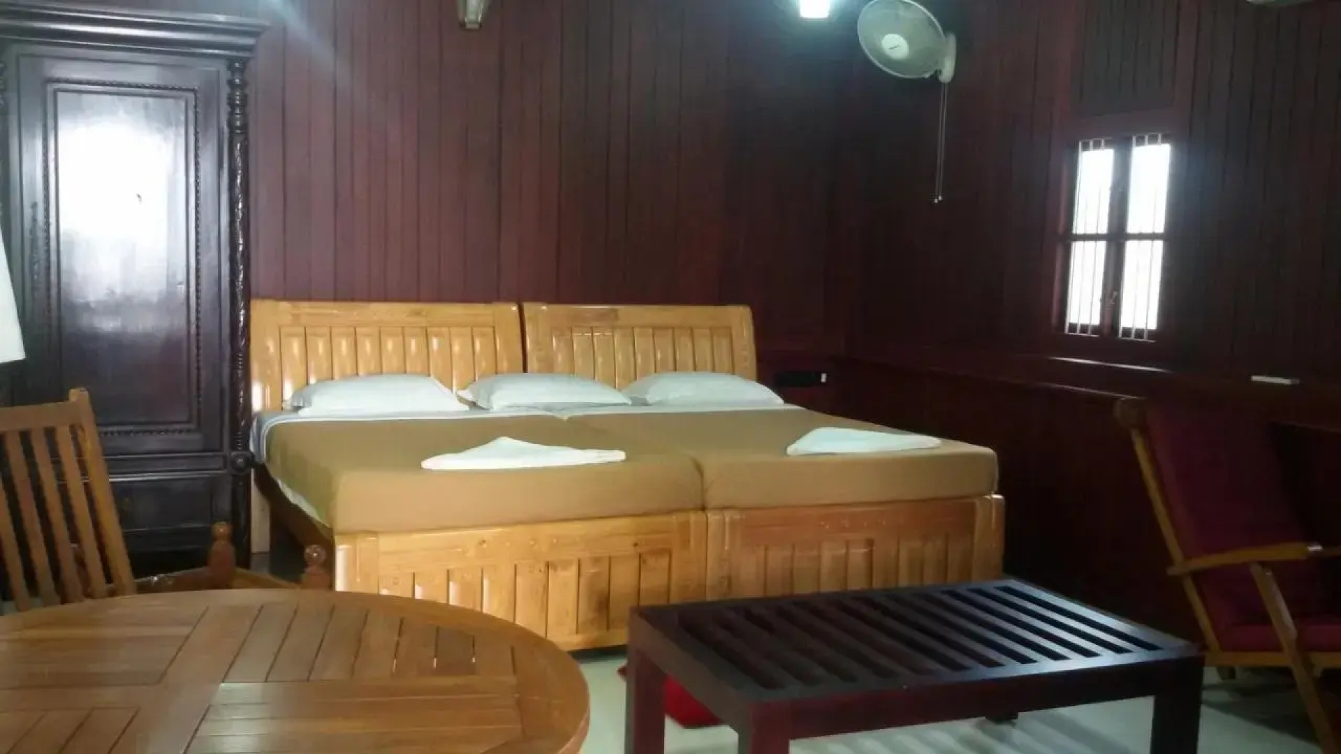 Raja Park Beach Resort