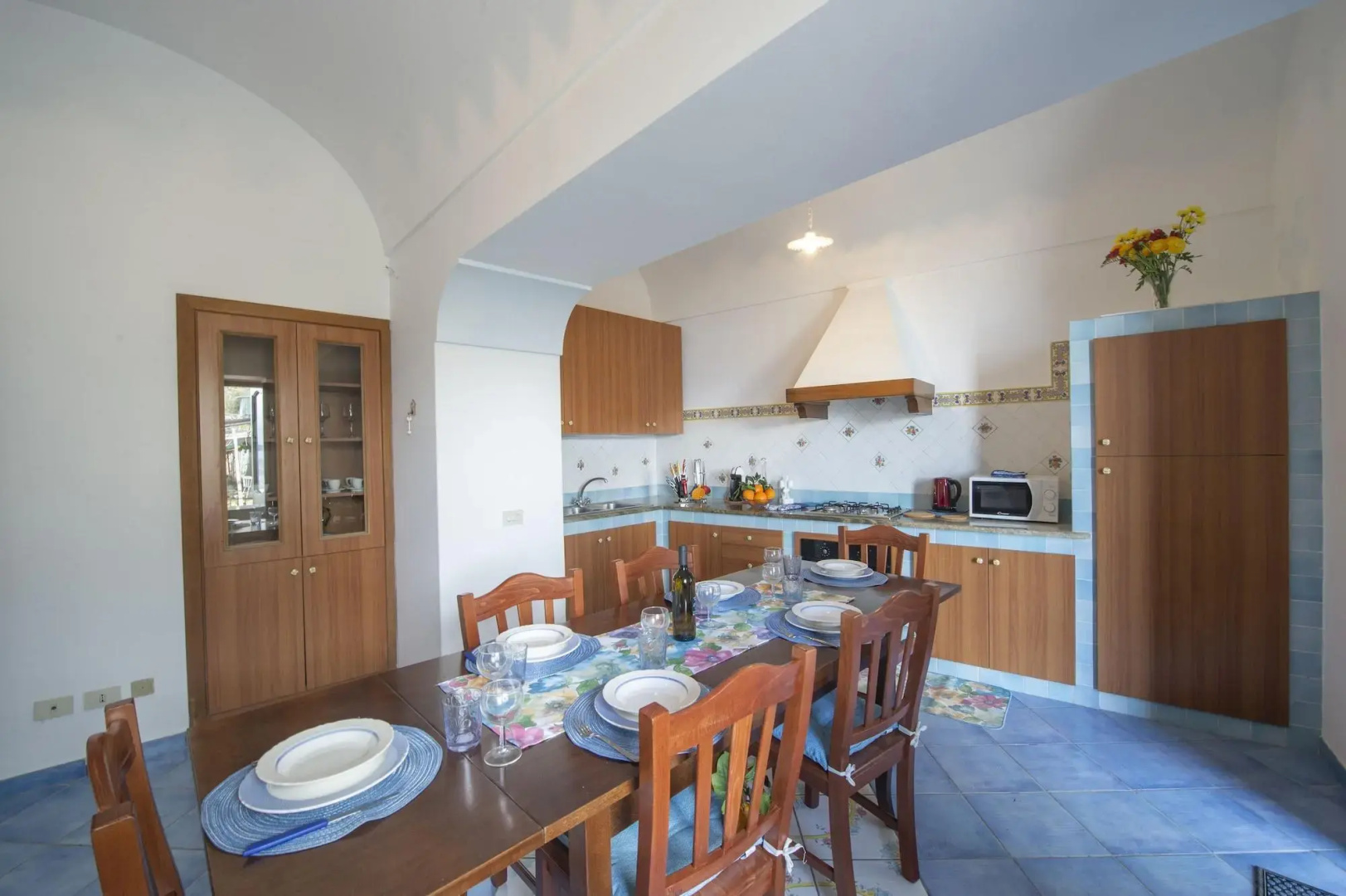 Amalfi Hills Country Hotel