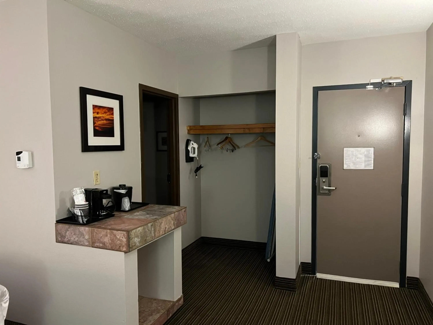 Country Inn & Suites By Radisson, Battle Creek, MI