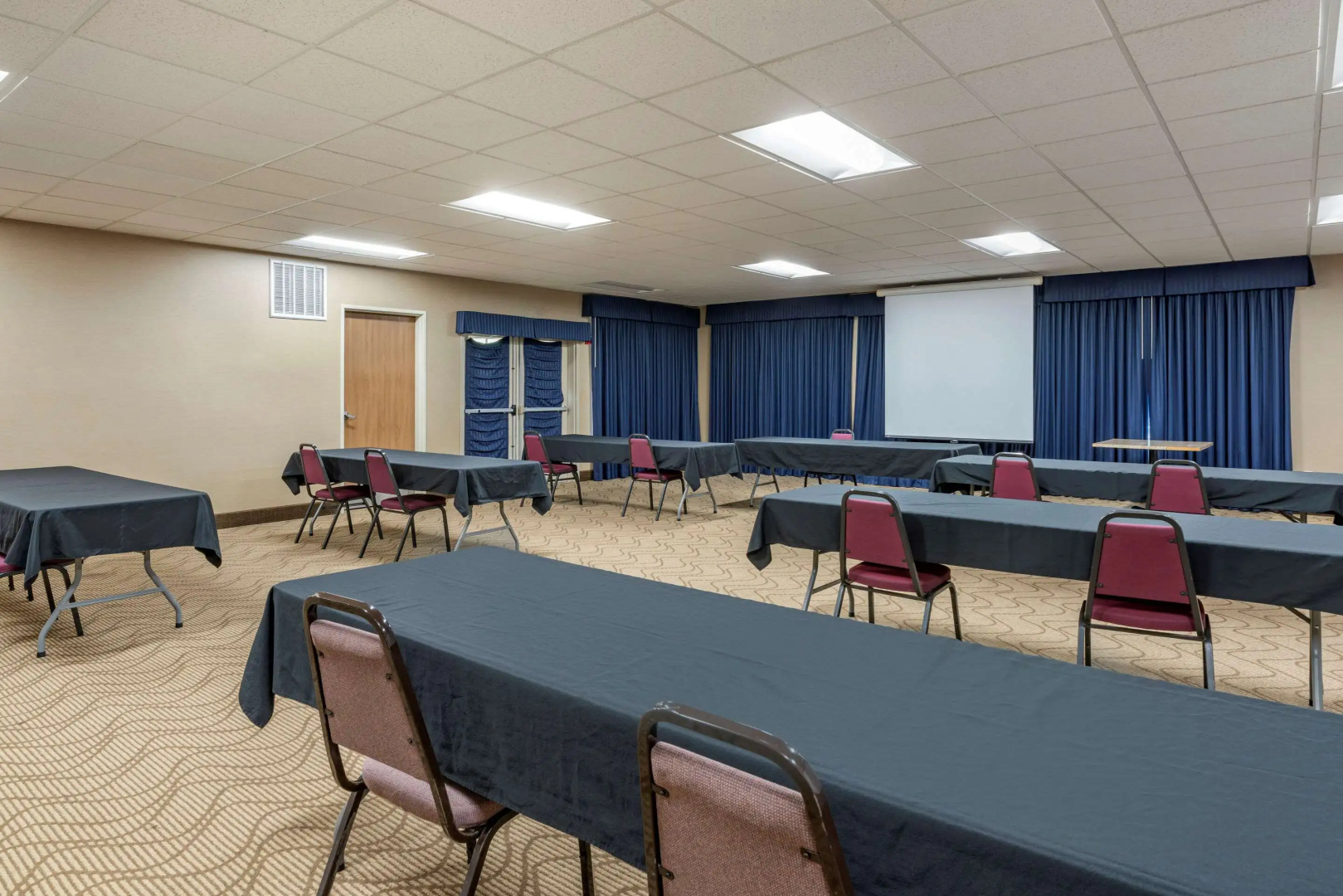 Comfort Suites Salem