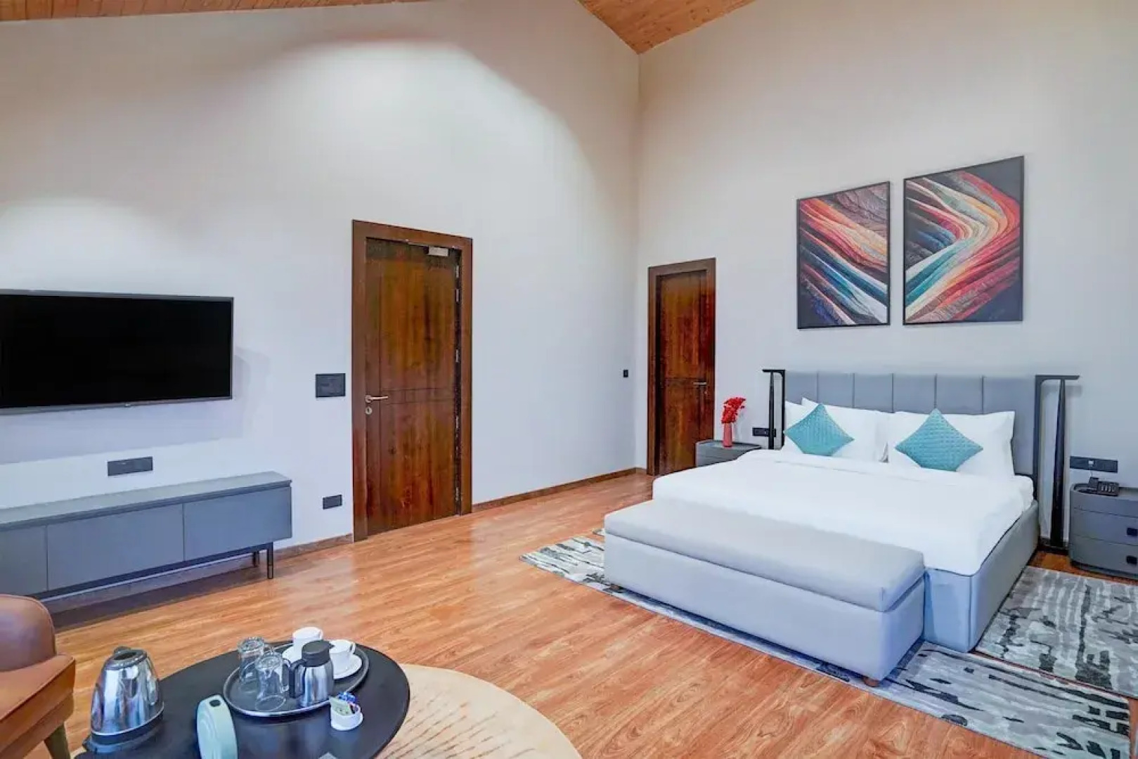 Sunday Premium 5 BHK Villa Mihika, Shimla